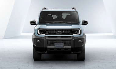 Toyota Land Cruiser FJ: Giá lăn bánh, Thông tin Xe & Ưu đãi Tháng 10/2026